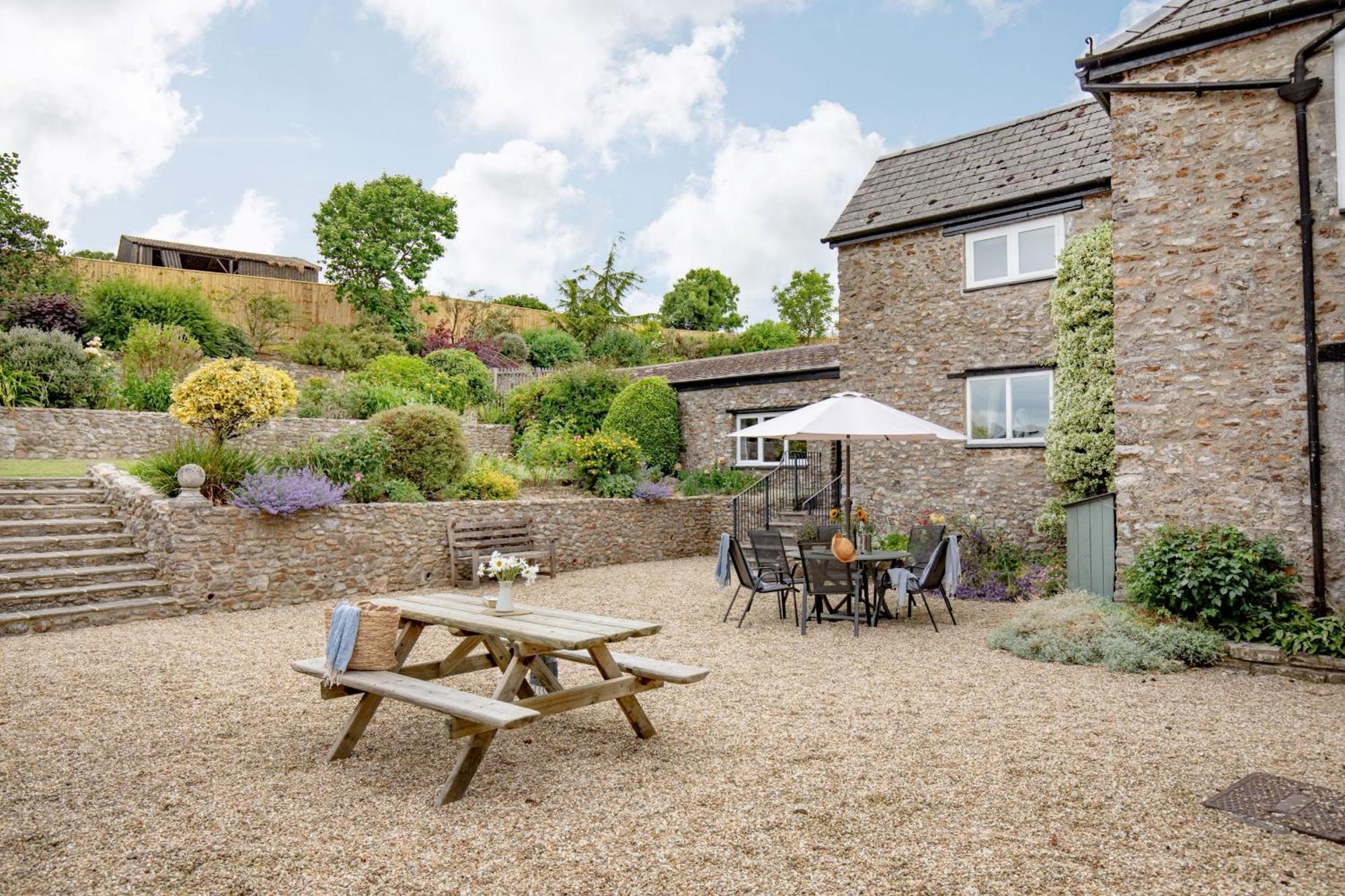 Sutton Barton Farmhouse Honiton Exterior foto