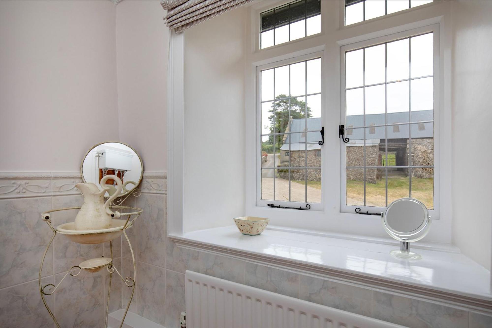 Sutton Barton Farmhouse Honiton Exterior foto